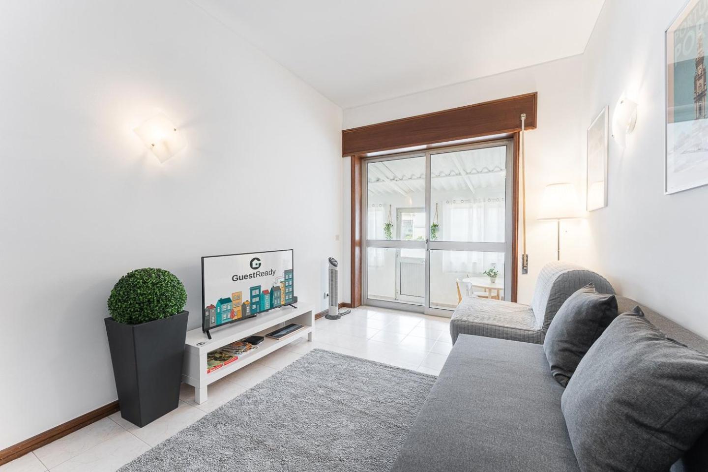 Guestready - Modern Cosy Apartment With A Terrace Porto Buitenkant foto