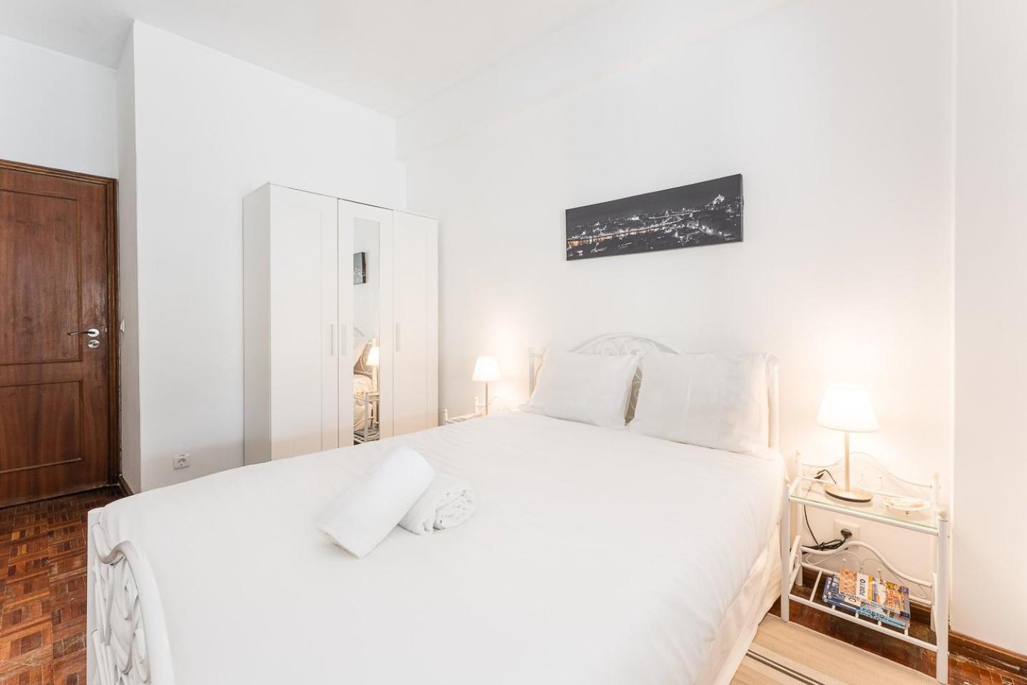 Guestready - Modern Cosy Apartment With A Terrace Porto Buitenkant foto