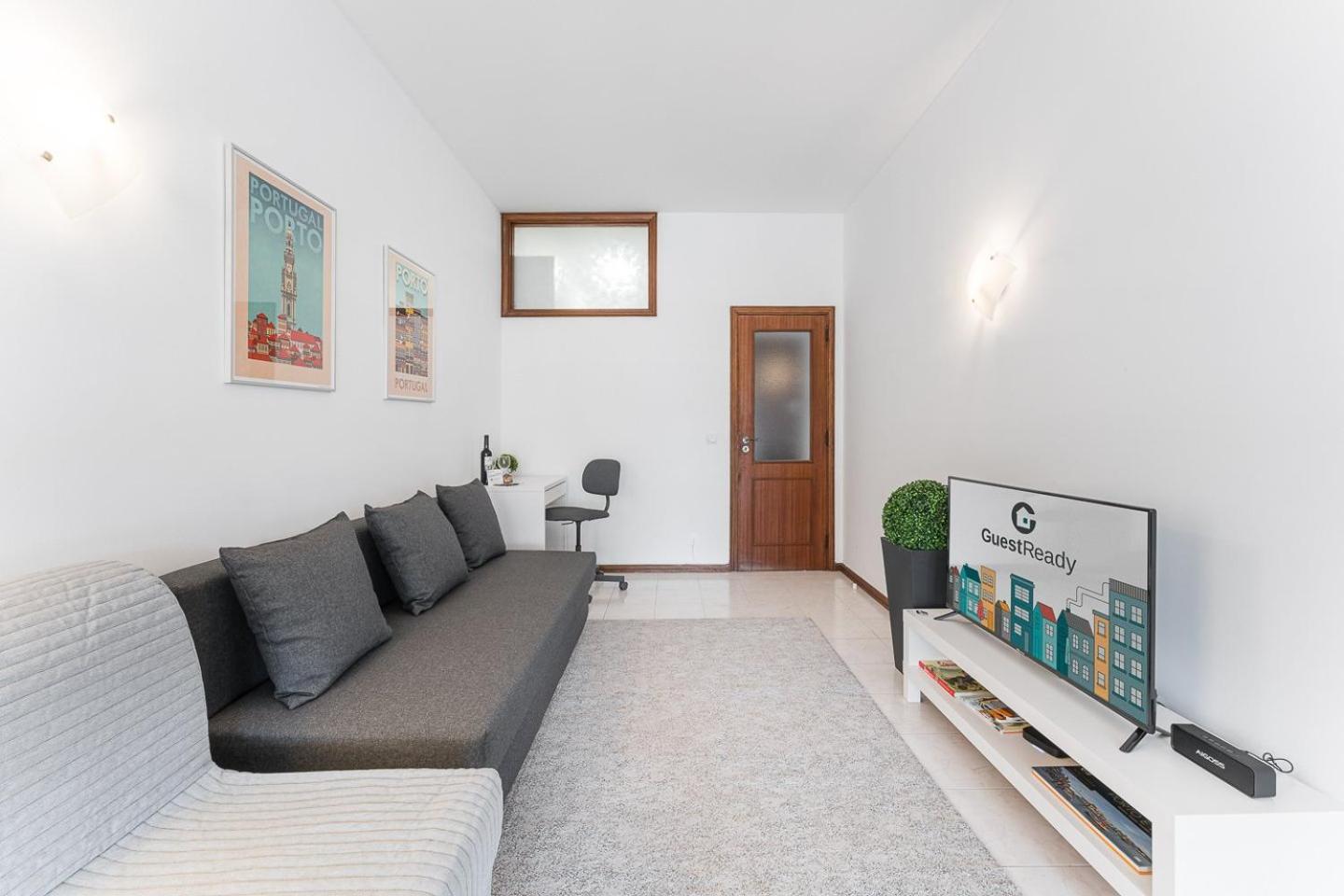 Guestready - Modern Cosy Apartment With A Terrace Porto Buitenkant foto